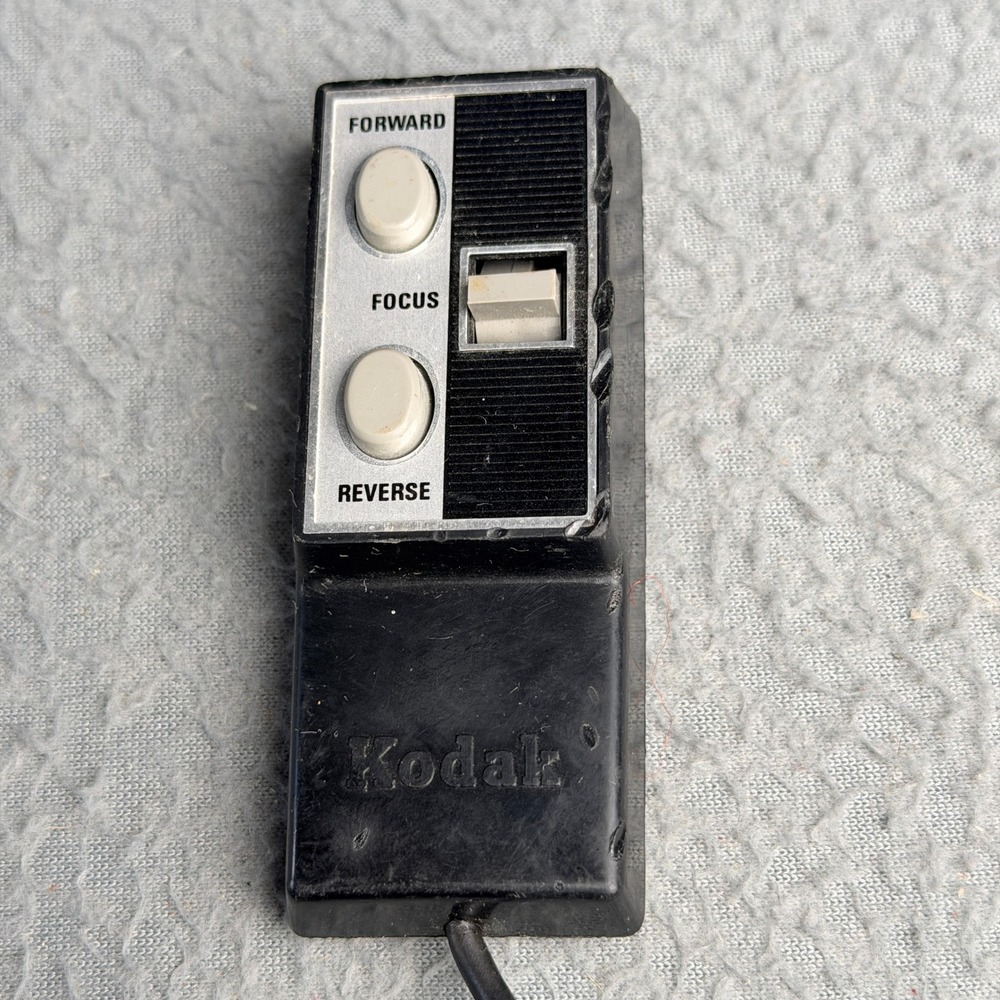 Vintage Kodak Carousel Slide Projector Wired Remote Control 5-Pin Untested